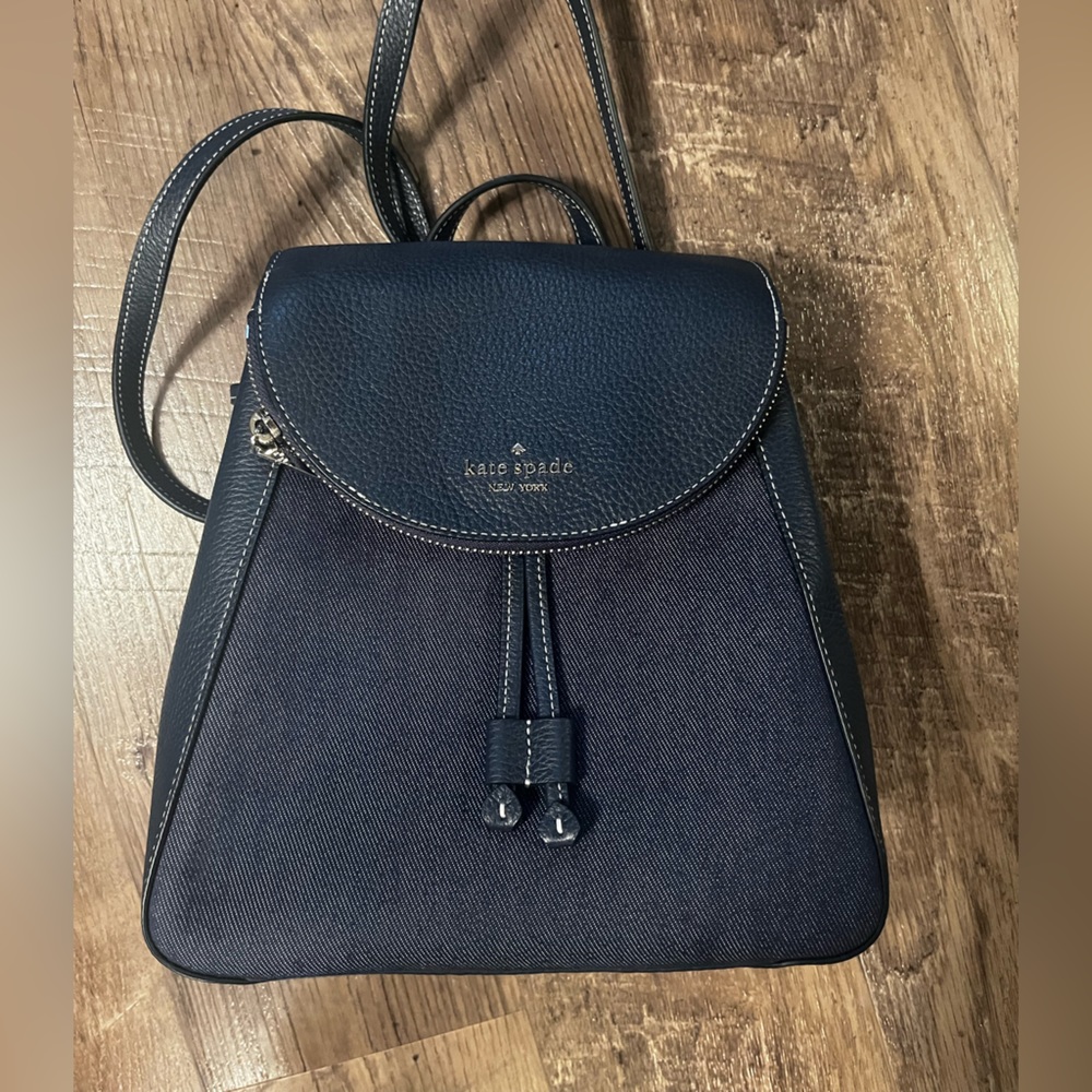 Katie spade Jean/Navy back pack Mint condition